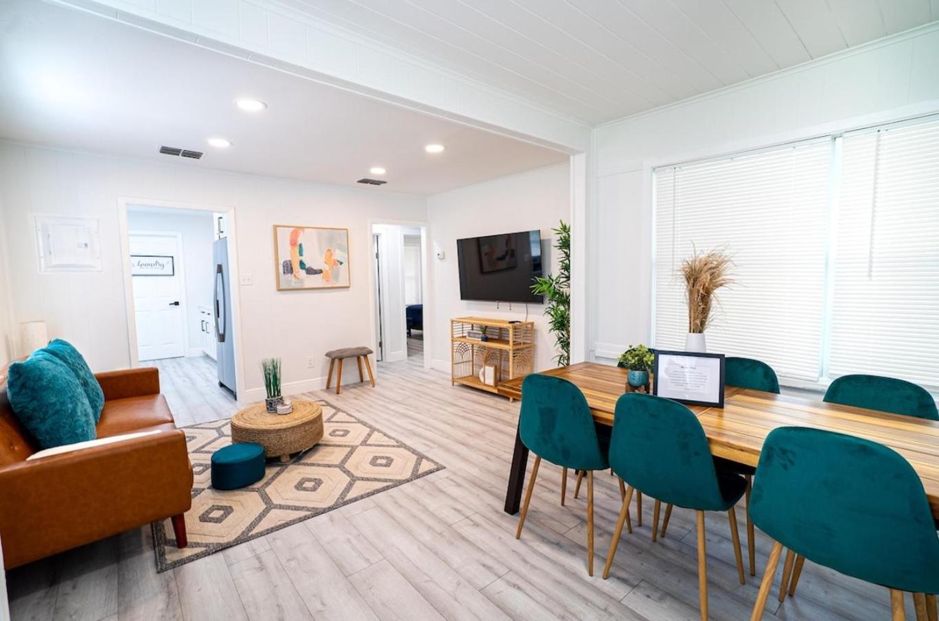 Homey Cozy Newly Renovated Stylish&Chic 7 Guests Τάμπα Εξωτερικό φωτογραφία